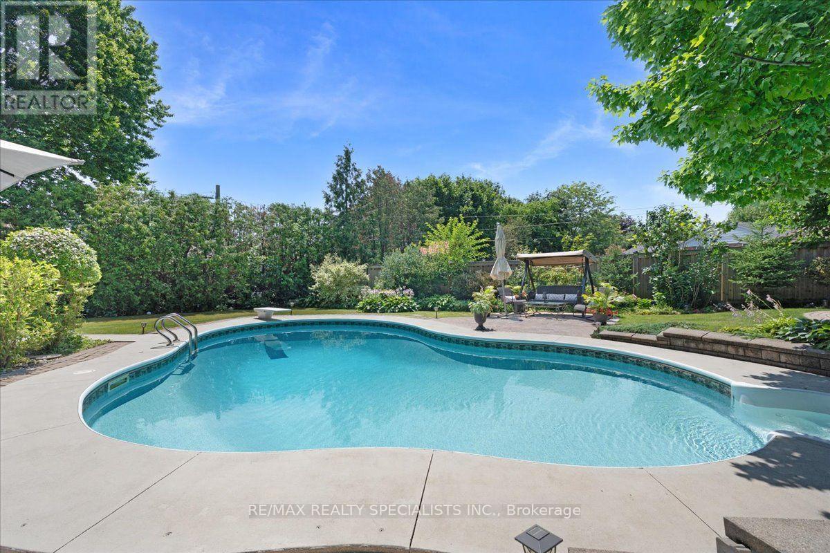 63 Suburban Drive, Mississauga, Ontario  L5N 1H1 - Photo 41 - W13684404