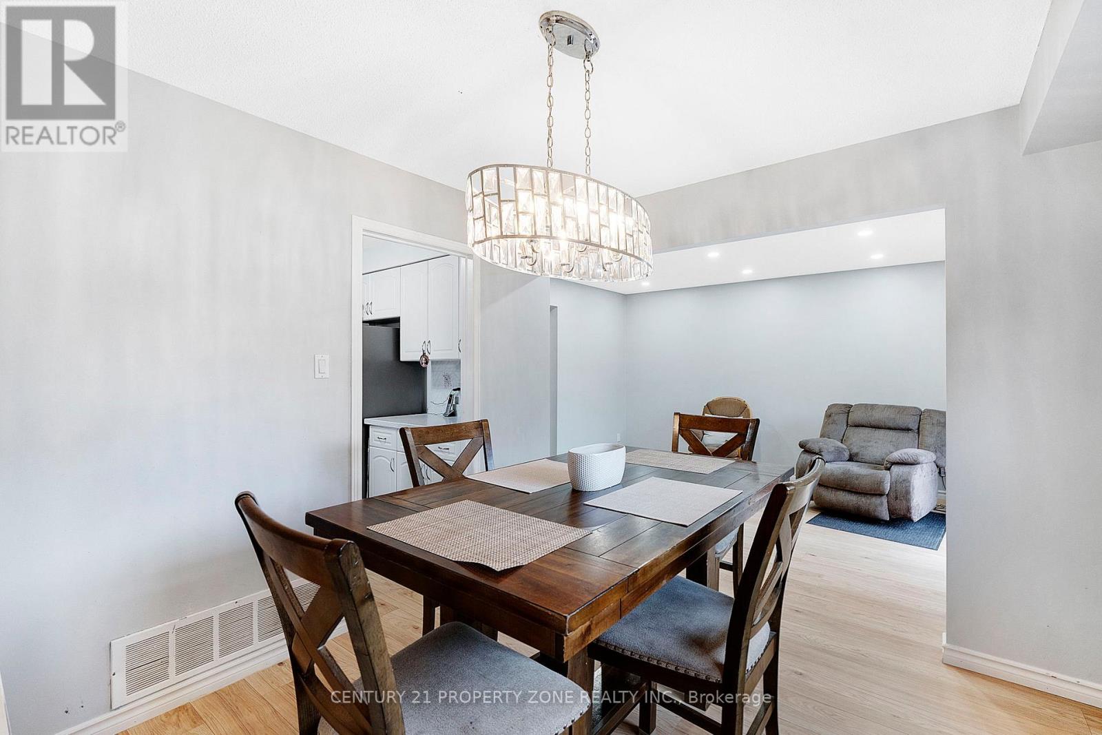 1473 Elm Road, Oakville, Ontario  L6H 1W3 - Photo 10 - W13684406