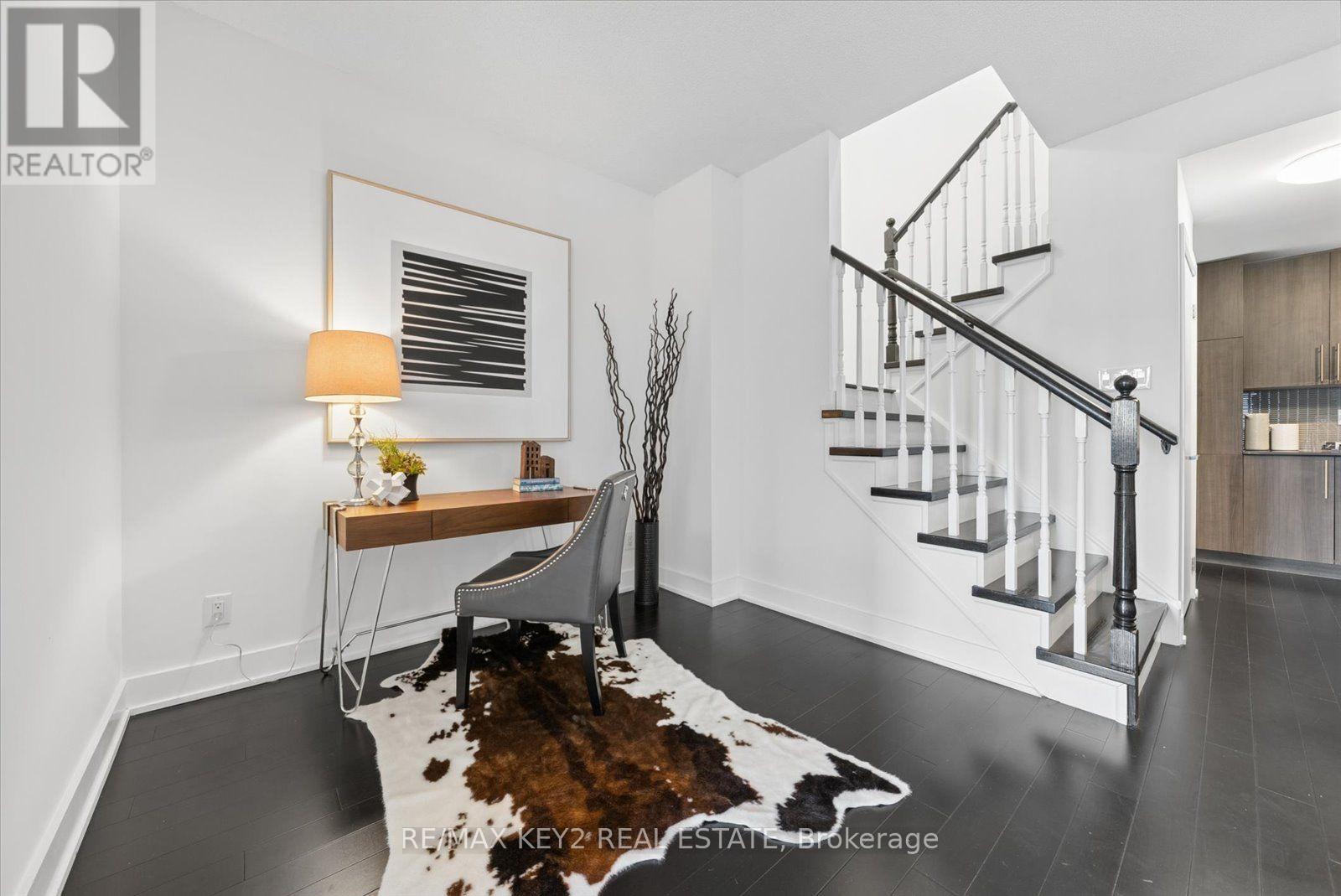 Th6 - 4011 Brickstone Mews, Mississauga, Ontario  L5B 0G3 - Photo 14 - W13684458