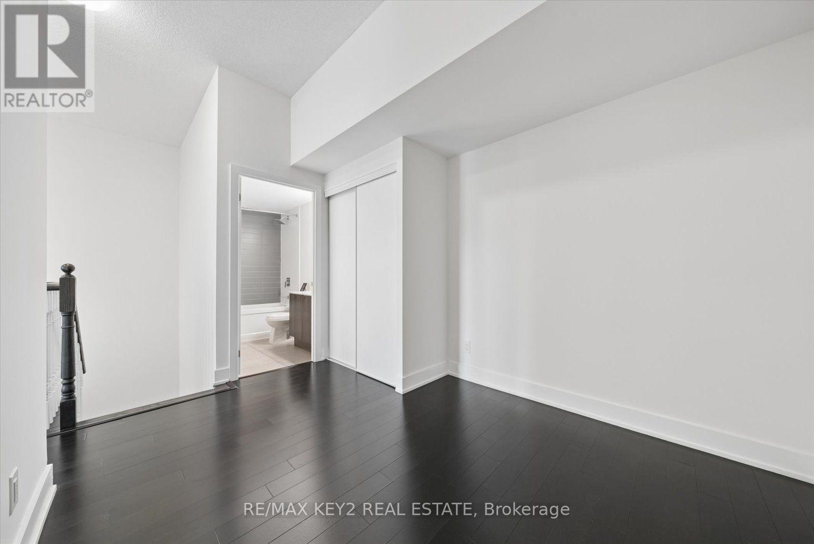 Th6 - 4011 Brickstone Mews, Mississauga, Ontario  L5B 0G3 - Photo 17 - W13684458