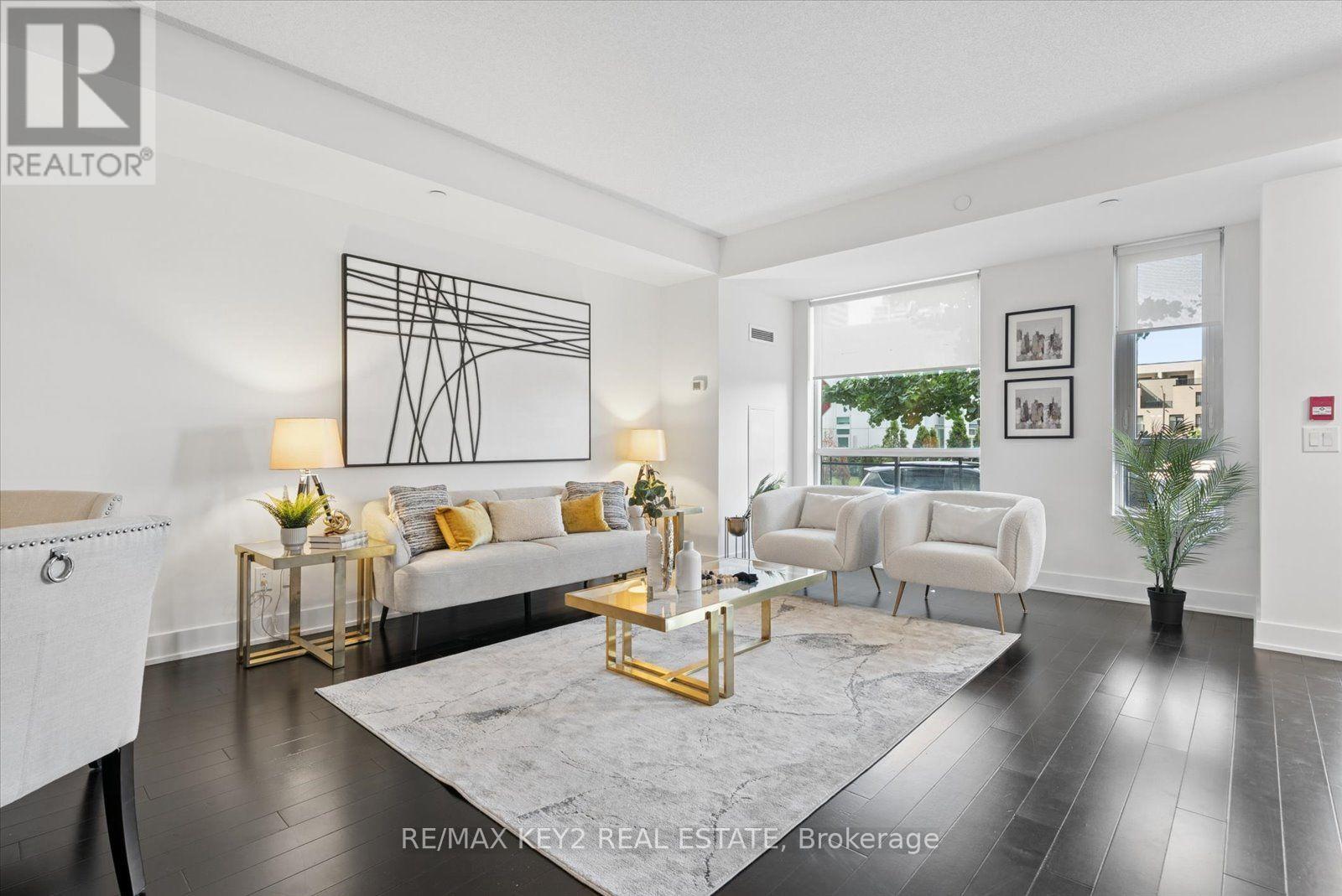 Th6 - 4011 Brickstone Mews, Mississauga, Ontario  L5B 0G3 - Photo 3 - W13684458
