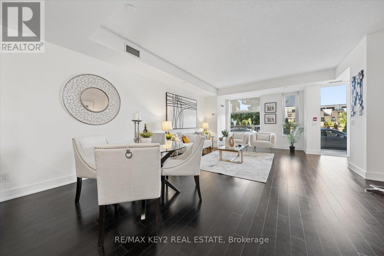 Th6 - 4011 Brickstone Mews, Mississauga, Ontario  L5B 0G3 - Photo 6 - W13684458