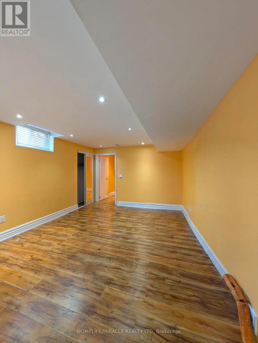 Basement - 8 Astoria Place, Caledon, Ontario  L7C 1A4 - Photo 10 - W13684506
