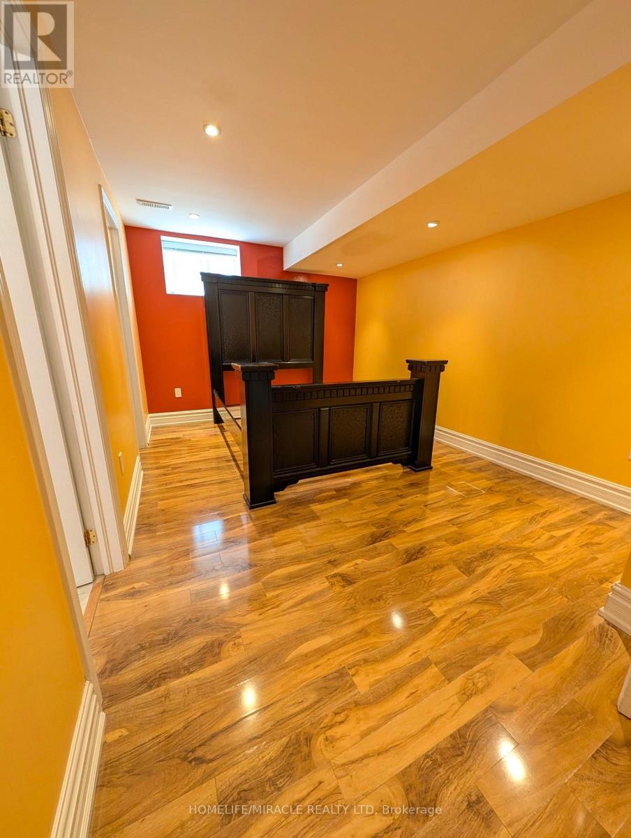 Basement - 8 Astoria Place, Caledon, Ontario  L7C 1A4 - Photo 8 - W13684506