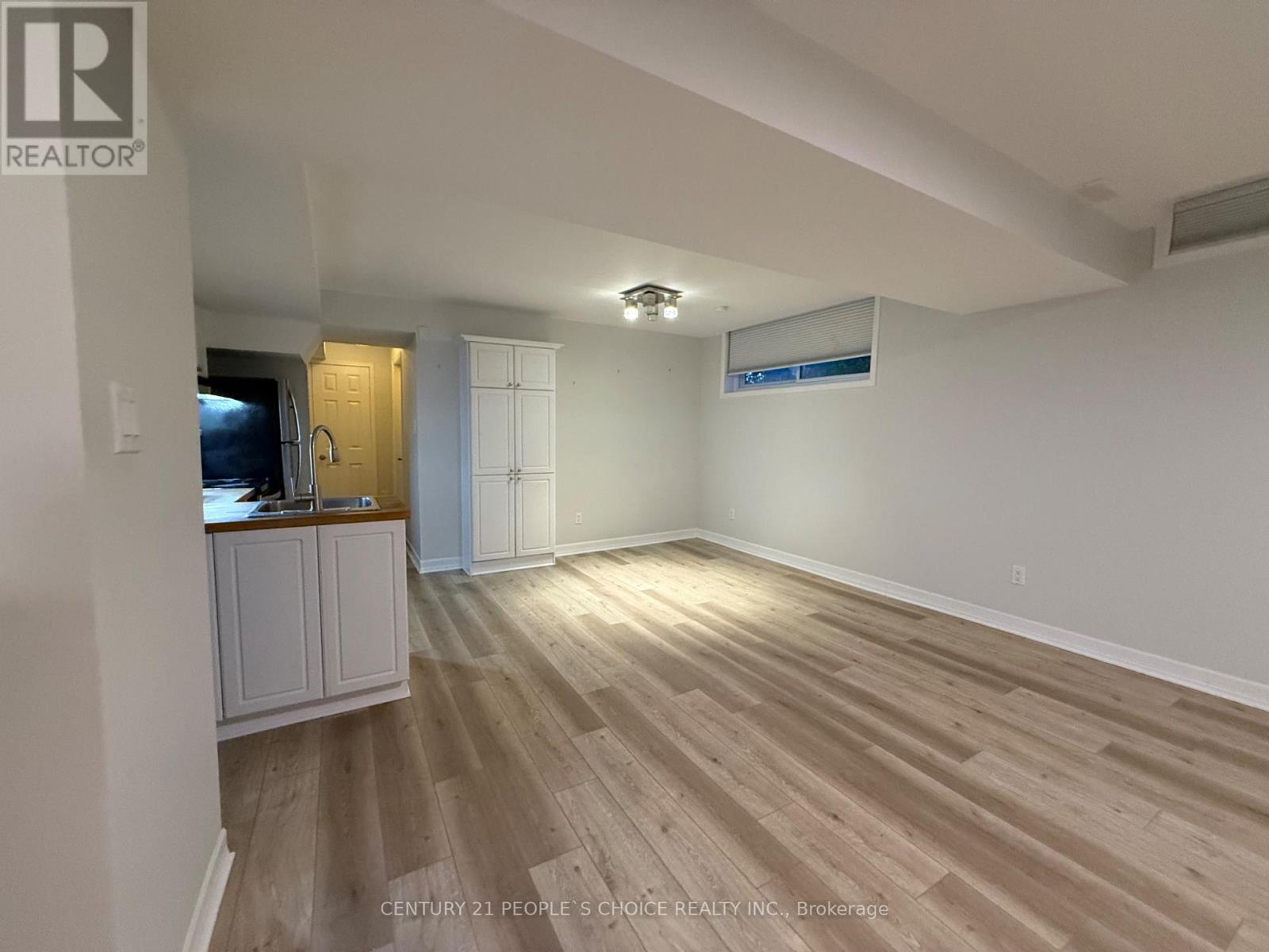 Bsmt - 2906 Peacock Drive, Mississauga, Ontario  L5M 5S2 - Photo 12 - W13684510