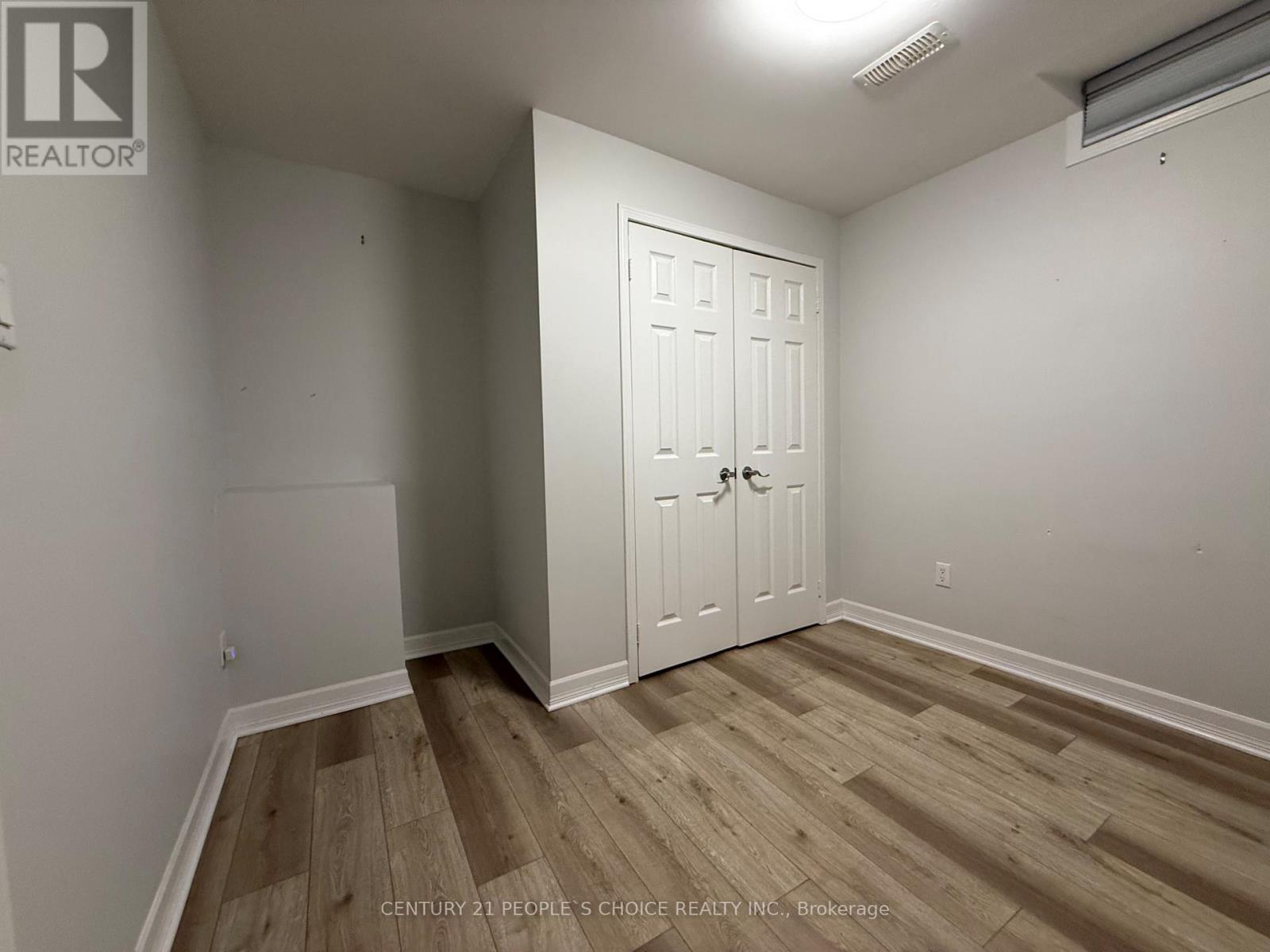 Bsmt - 2906 Peacock Drive, Mississauga, Ontario  L5M 5S2 - Photo 24 - W13684510