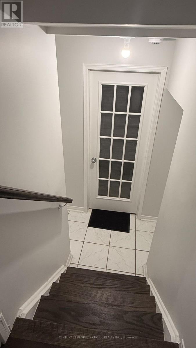 Bsmt - 2906 Peacock Drive, Mississauga, Ontario  L5M 5S2 - Photo 29 - W13684510