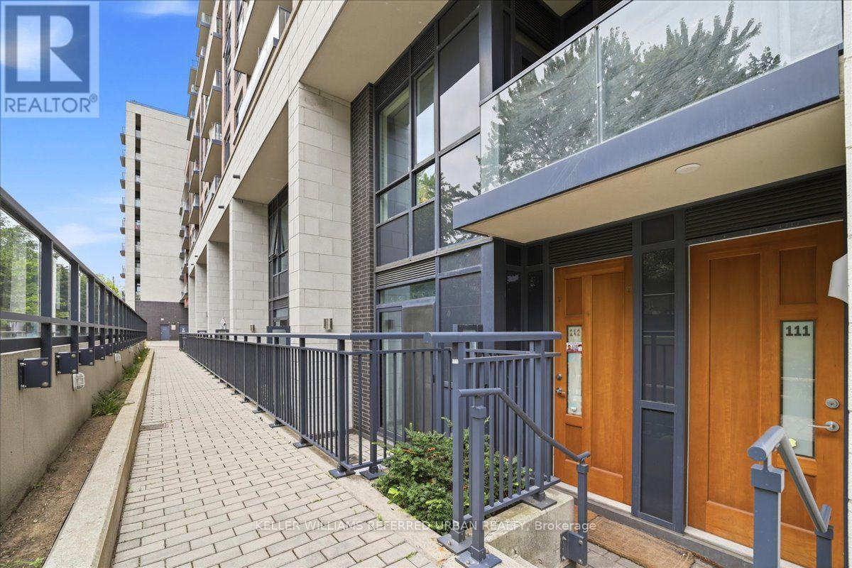 111 - 2800 Keele Street, Toronto, Ontario M3M 0B8 - Photo 3 - W13684534