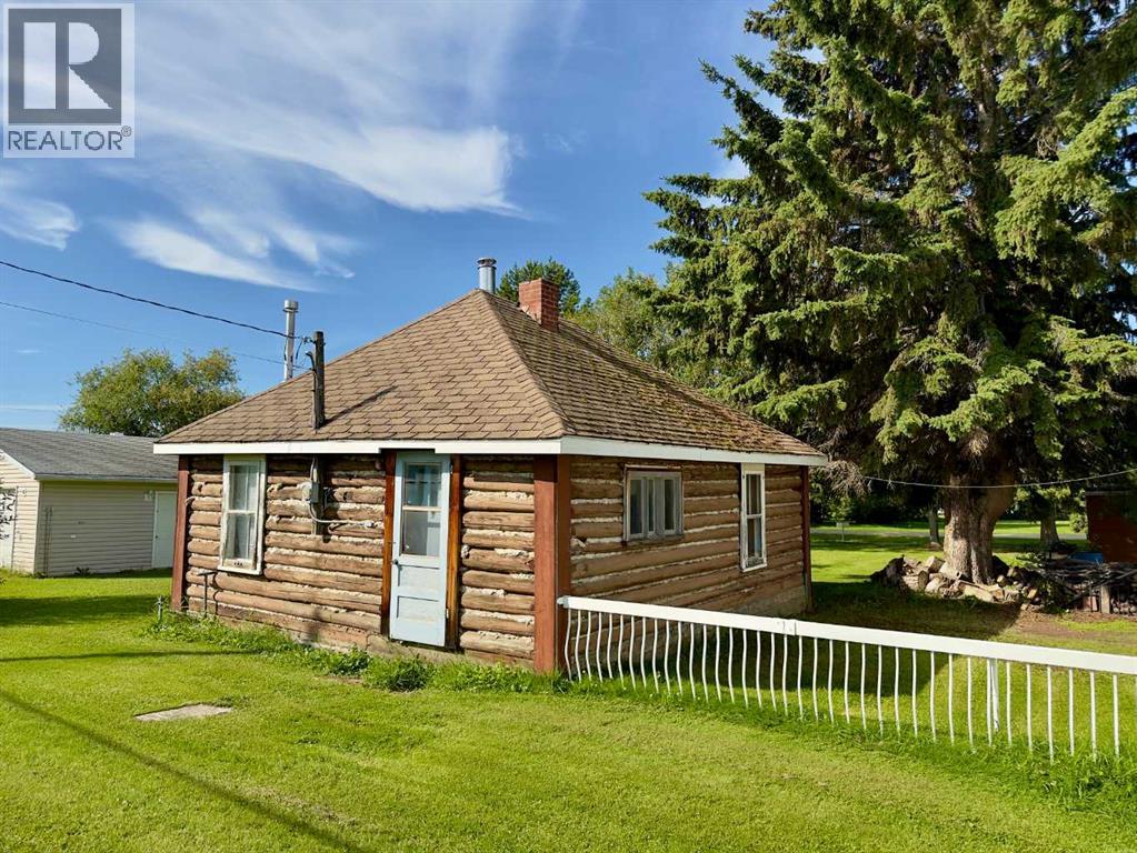 5 & 7 5 Street, Kinuso, Alberta  T0G 1K0 - Photo 1 - A2338044