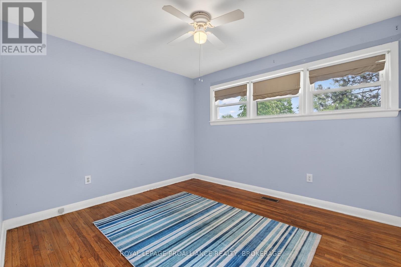 32 Lennox Street, Kingston, Ontario  K7M 4S2 - Photo 14 - X13236152