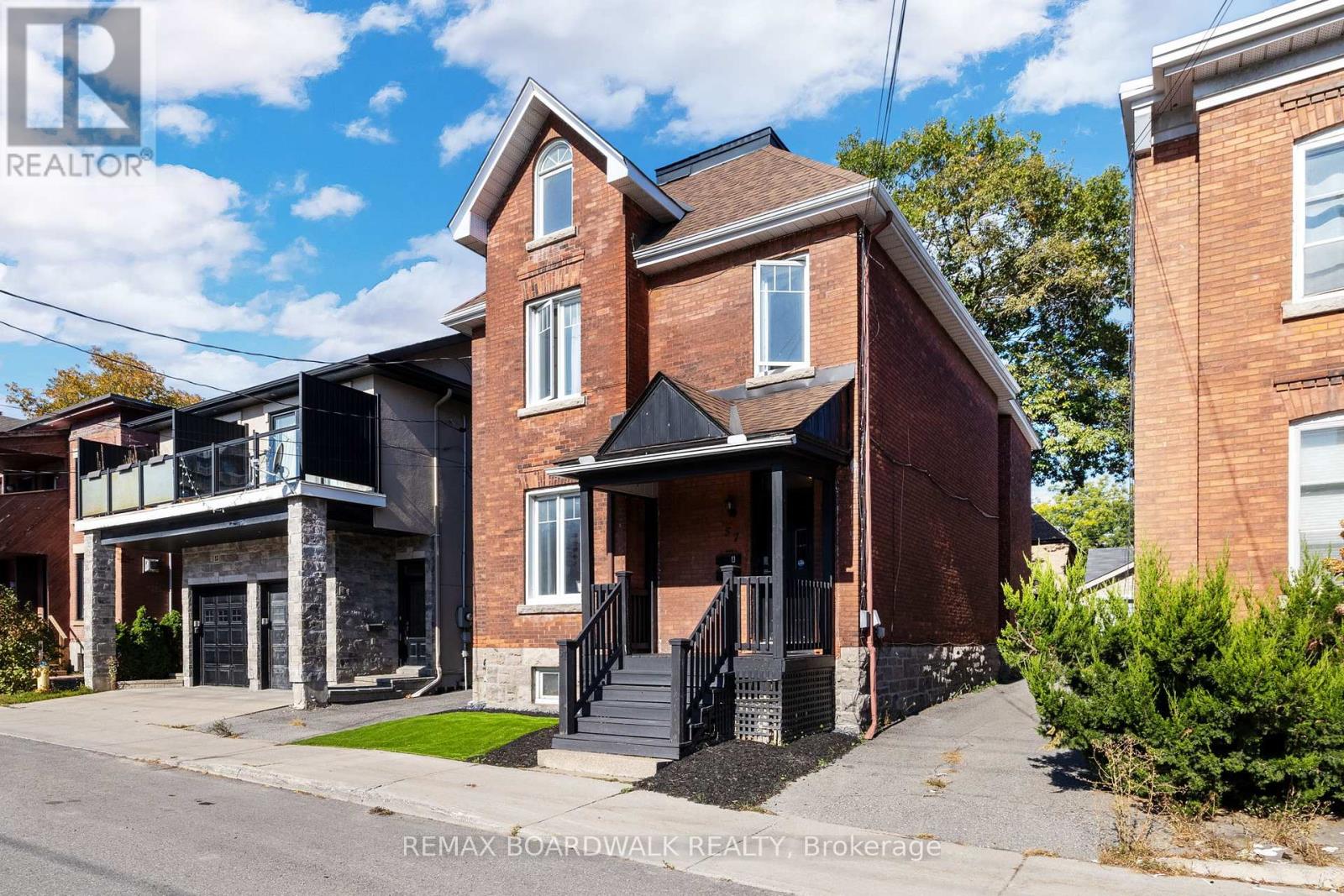 57 Lees Avenue, Ottawa, Ontario  K1S 0B8 - Photo 3 - X13112682