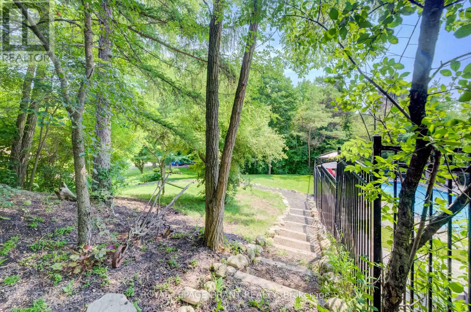 7664 Maltby Road E, Puslinch, Ontario  N0B 2J0 - Photo 34 - X13684354