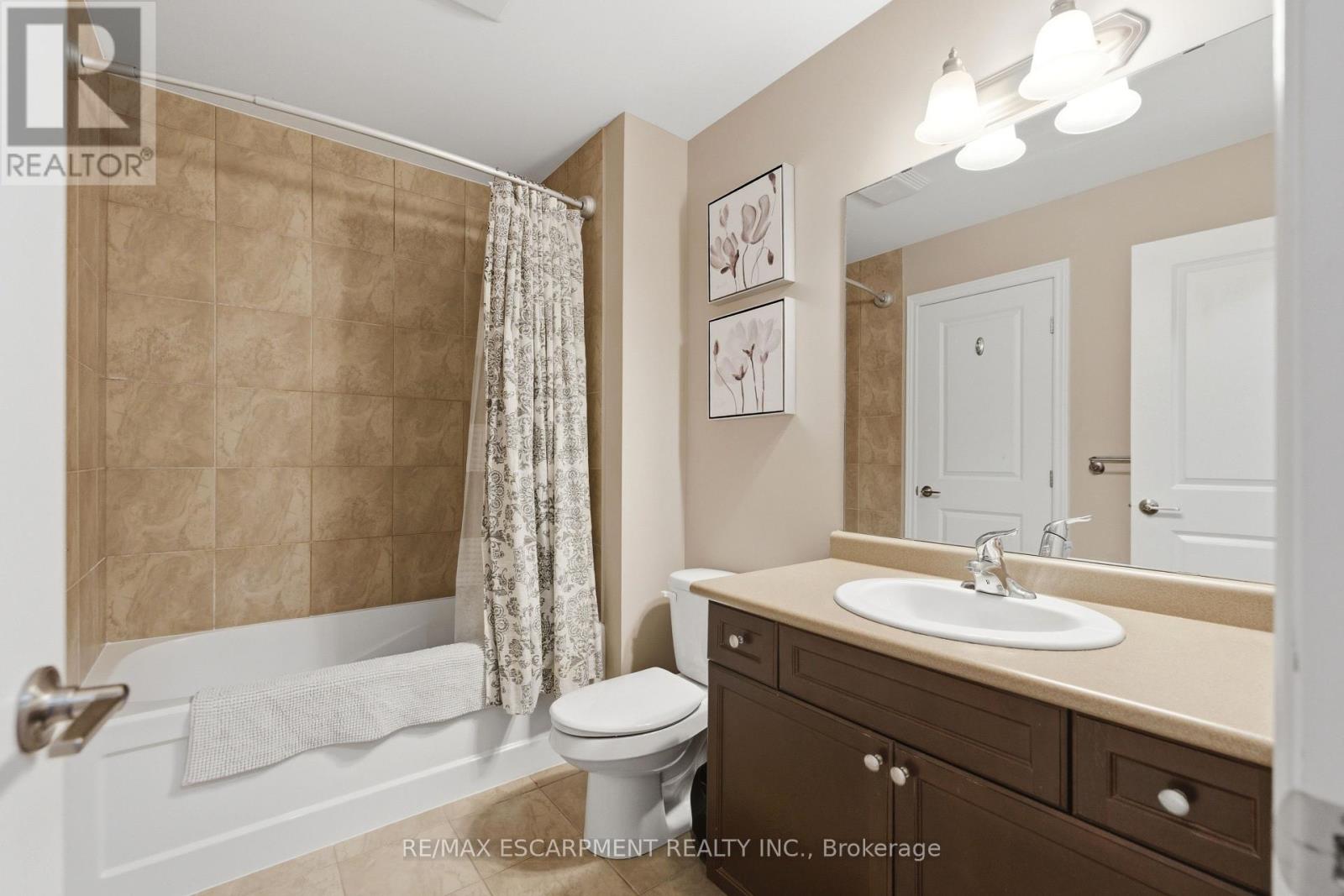 34 - 6 Chestnut Drive, Grimsby, Ontario  L3M 0C4 - Photo 13 - X13684364