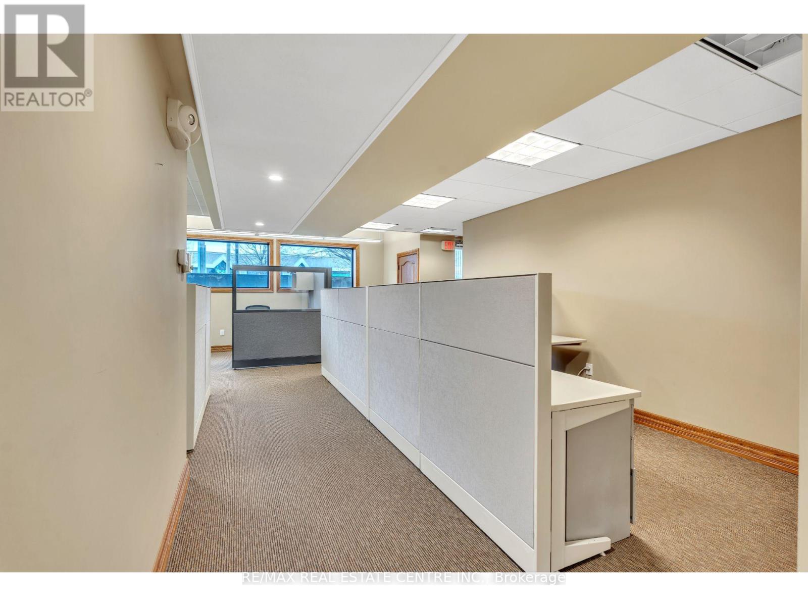 735 Bridge Street W, Waterloo, Ontario  N2V 2H1 - Photo 31 - X13684432