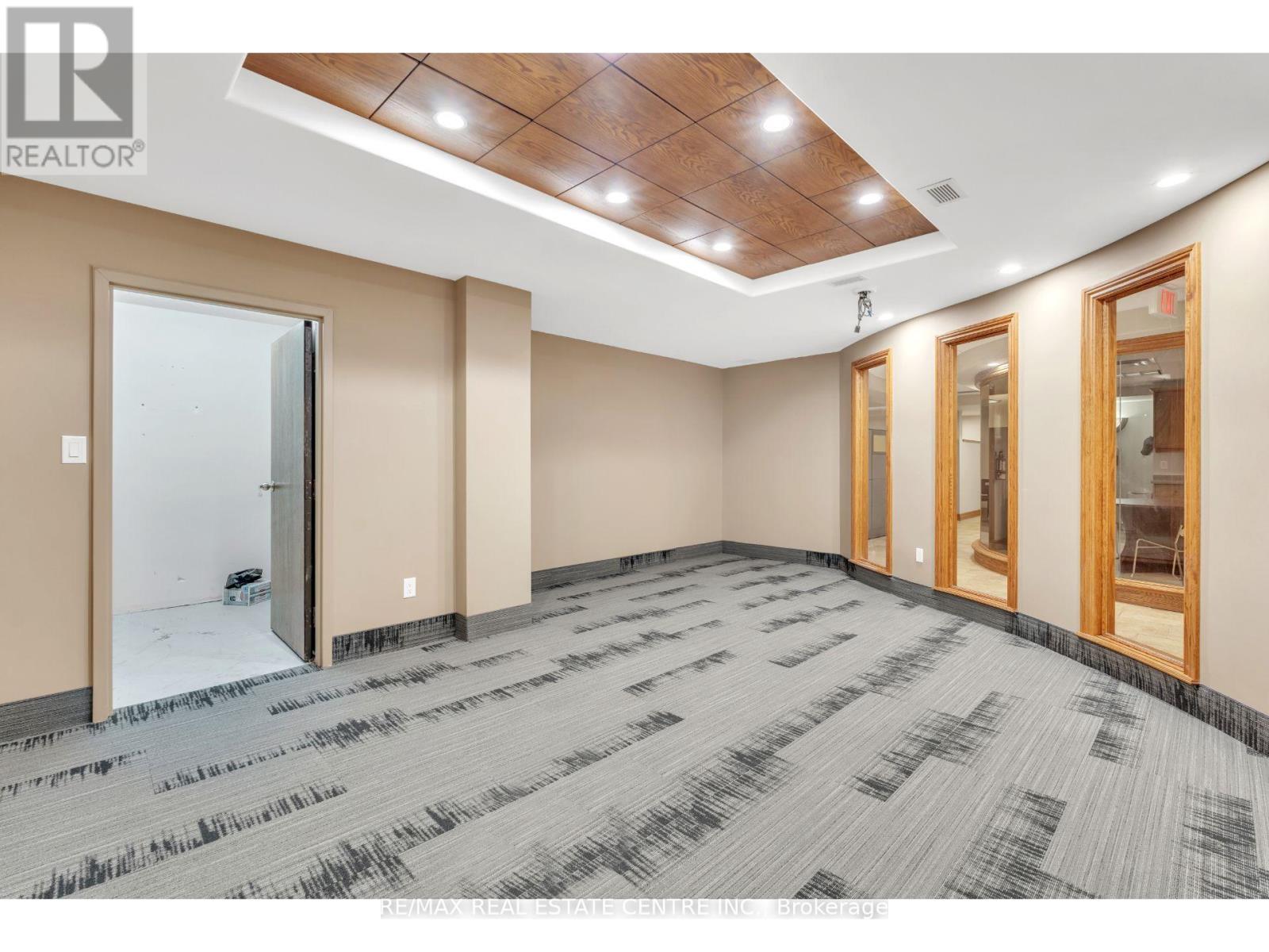 735 Bridge Street W, Waterloo, Ontario  N2V 2H1 - Photo 32 - X13684432