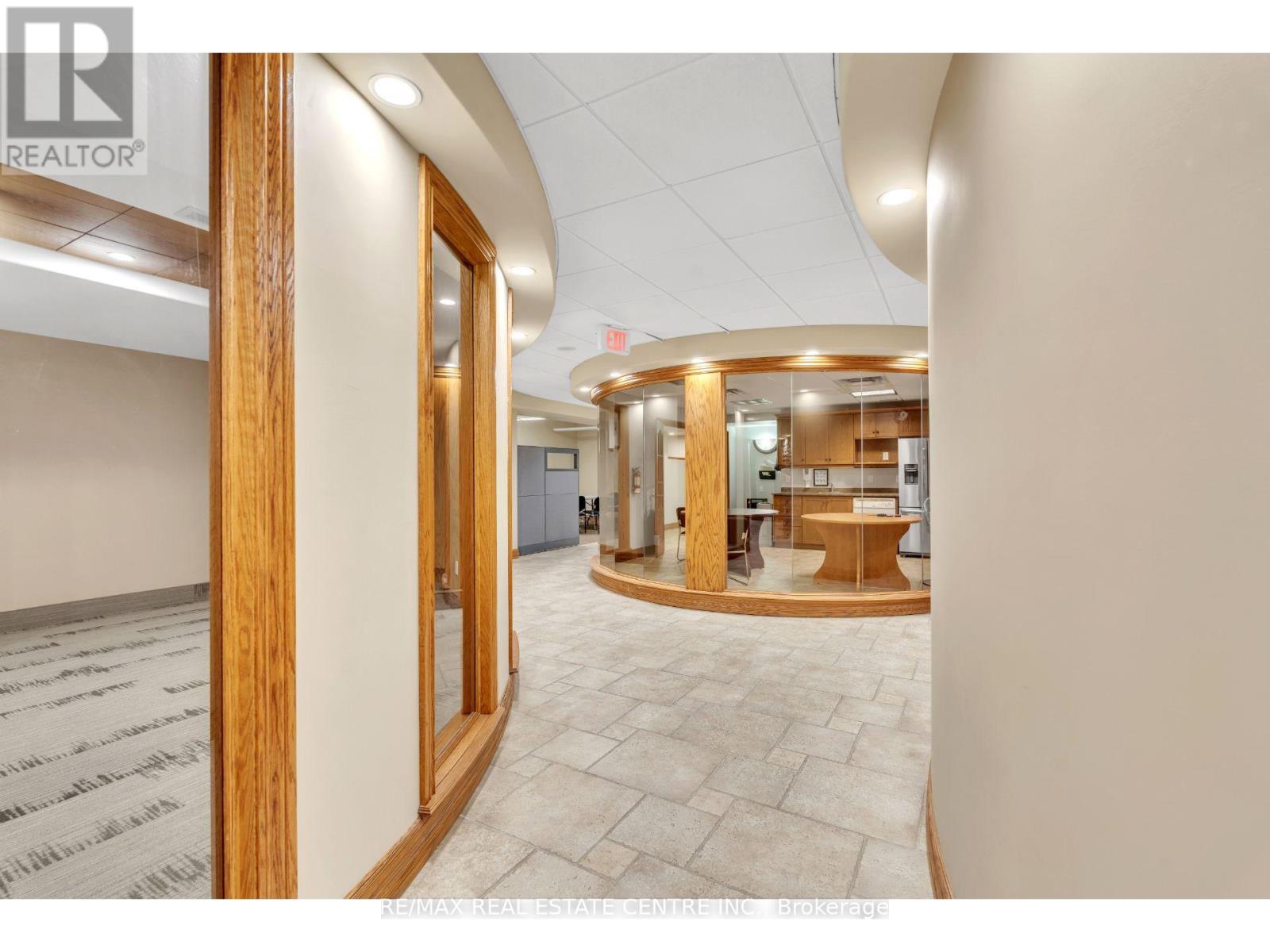 735 Bridge Street W, Waterloo, Ontario  N2V 2H1 - Photo 33 - X13684432