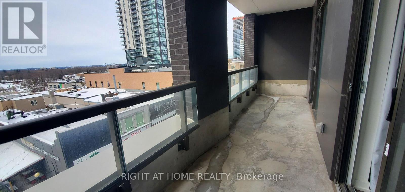 327 - 55 Duke Street W, Kitchener, Ontario  N2H 0C9 - Photo 10 - X13684474