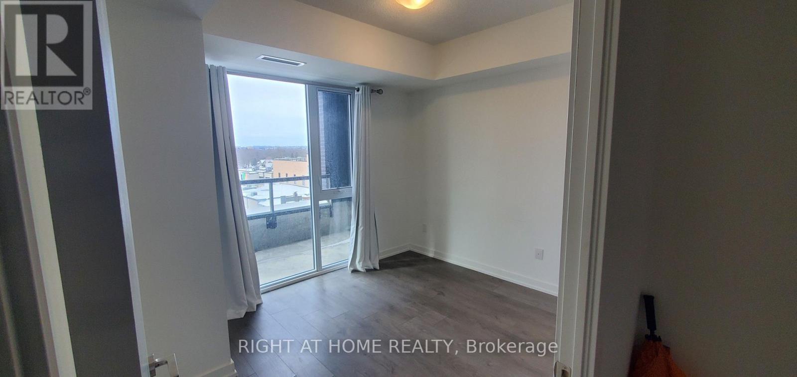 327 - 55 Duke Street W, Kitchener, Ontario  N2H 0C9 - Photo 7 - X13684474