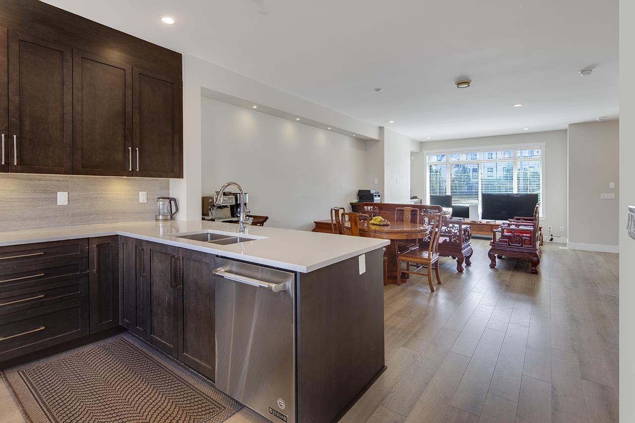16439 24 Avenue, Surrey, British Columbia  V3Z 0V8 - Photo 6 - R3156402