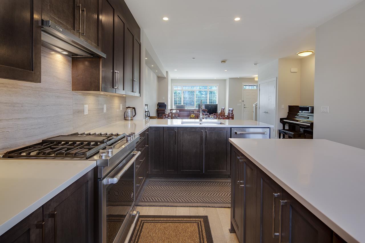 16439 24 Avenue, Surrey, British Columbia  V3Z 0V8 - Photo 4 - R3156402
