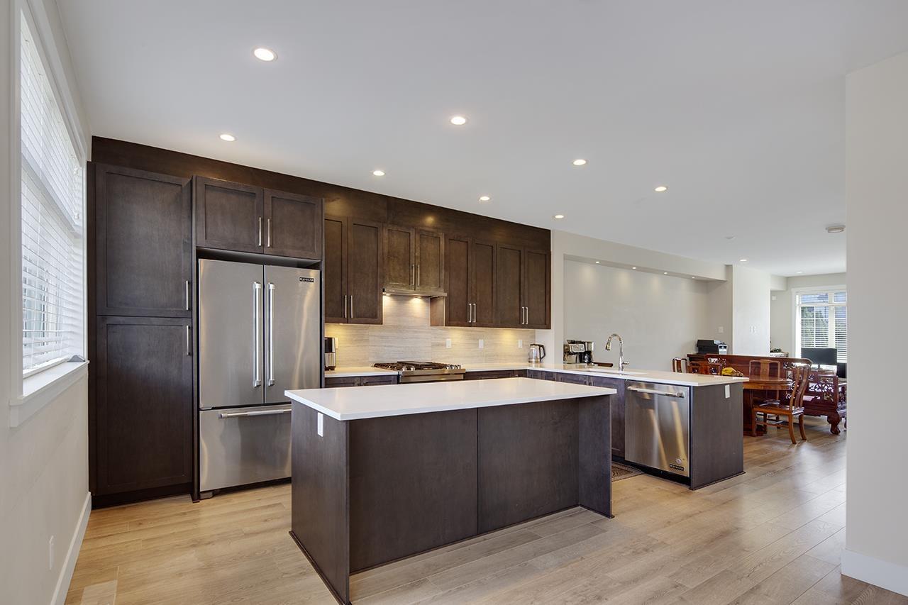 16439 24 Avenue, Surrey, British Columbia  V3Z 0V8 - Photo 1 - R3156402