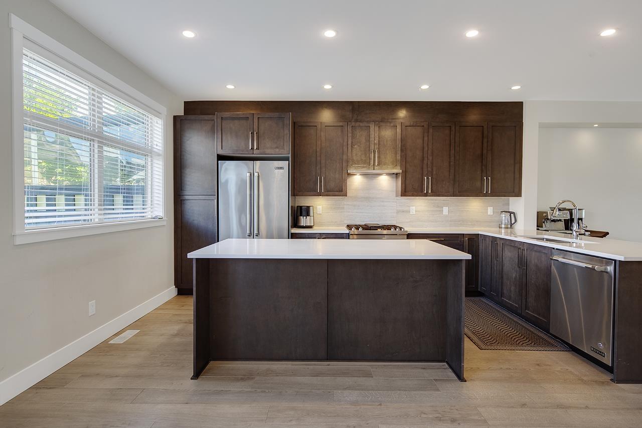 16439 24 Avenue, Surrey, British Columbia  V3Z 0V8 - Photo 2 - R3156402