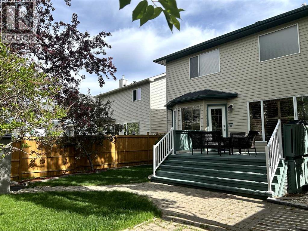 182 Harvest Creek Close NE, Calgary, Alberta  T3K 4P8 - Photo 2 - A2292687