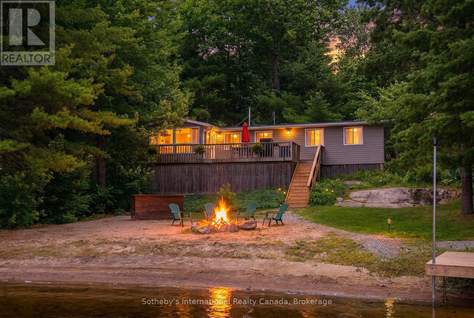 1040 Kahshe Lake, Gravenhurst, Ontario  P0E 1G0 - Photo 1 - X12980070