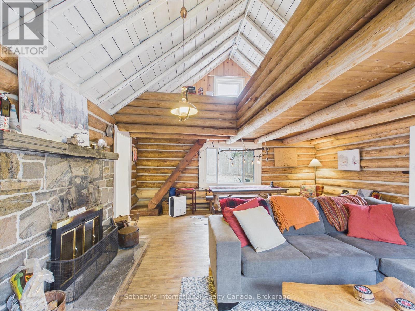 1100 Old Hwy 117 Highway, Lake Of Bays, Ontario  P0B 1A0 - Photo 14 - X13085344