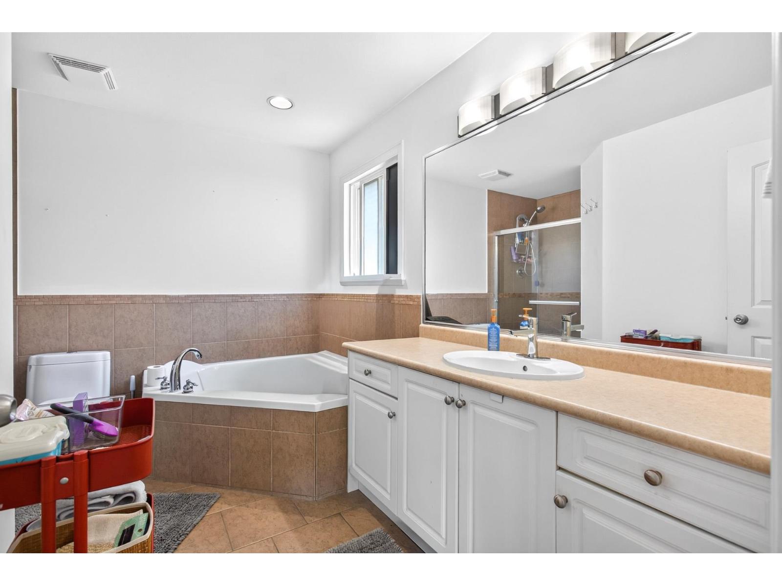 13486 64 Avenue, Surrey, British Columbia  V3W 1Y3 - Photo 27 - R3156300