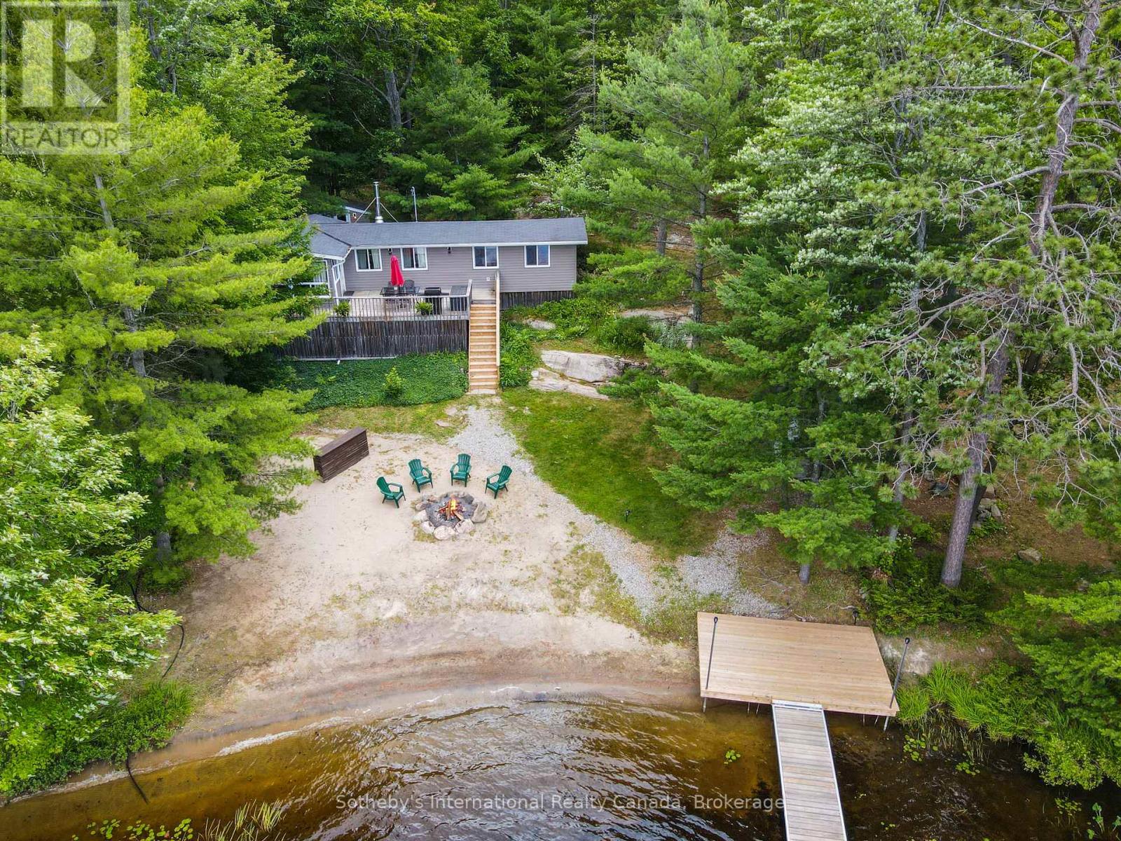 1040 Kahshe Lake, Gravenhurst, Ontario  P0E 1G0 - Photo 36 - X12980070