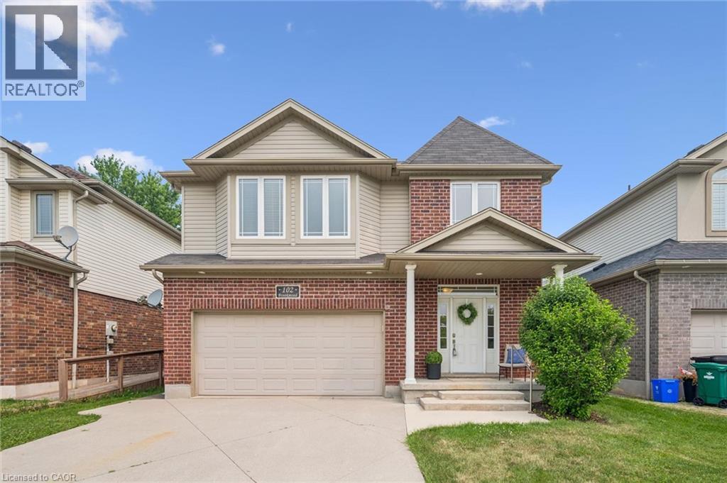102 BROOKMEAD Street, Elmira, Ontario