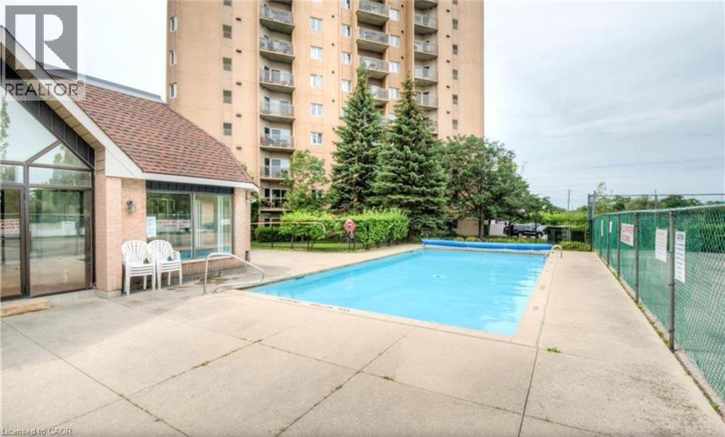 858 Commissioners Road E Unit# 806, London, Ontario  N6C 5Y5 - Photo 16 - 40854011