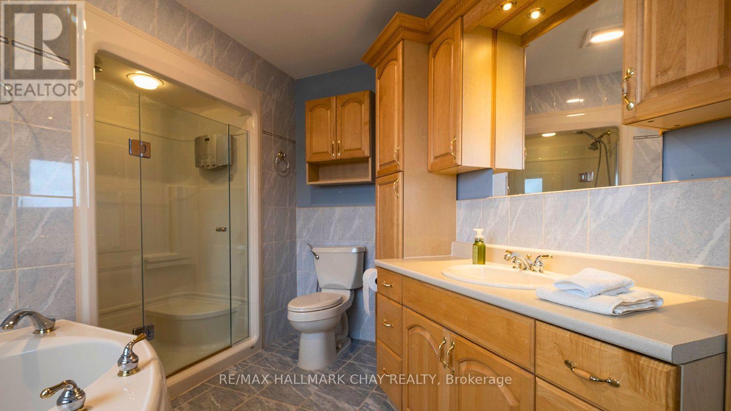 24518 Mccowan Road, Georgina, Ontario  L0E 1R0 - Photo 25 - N12937912