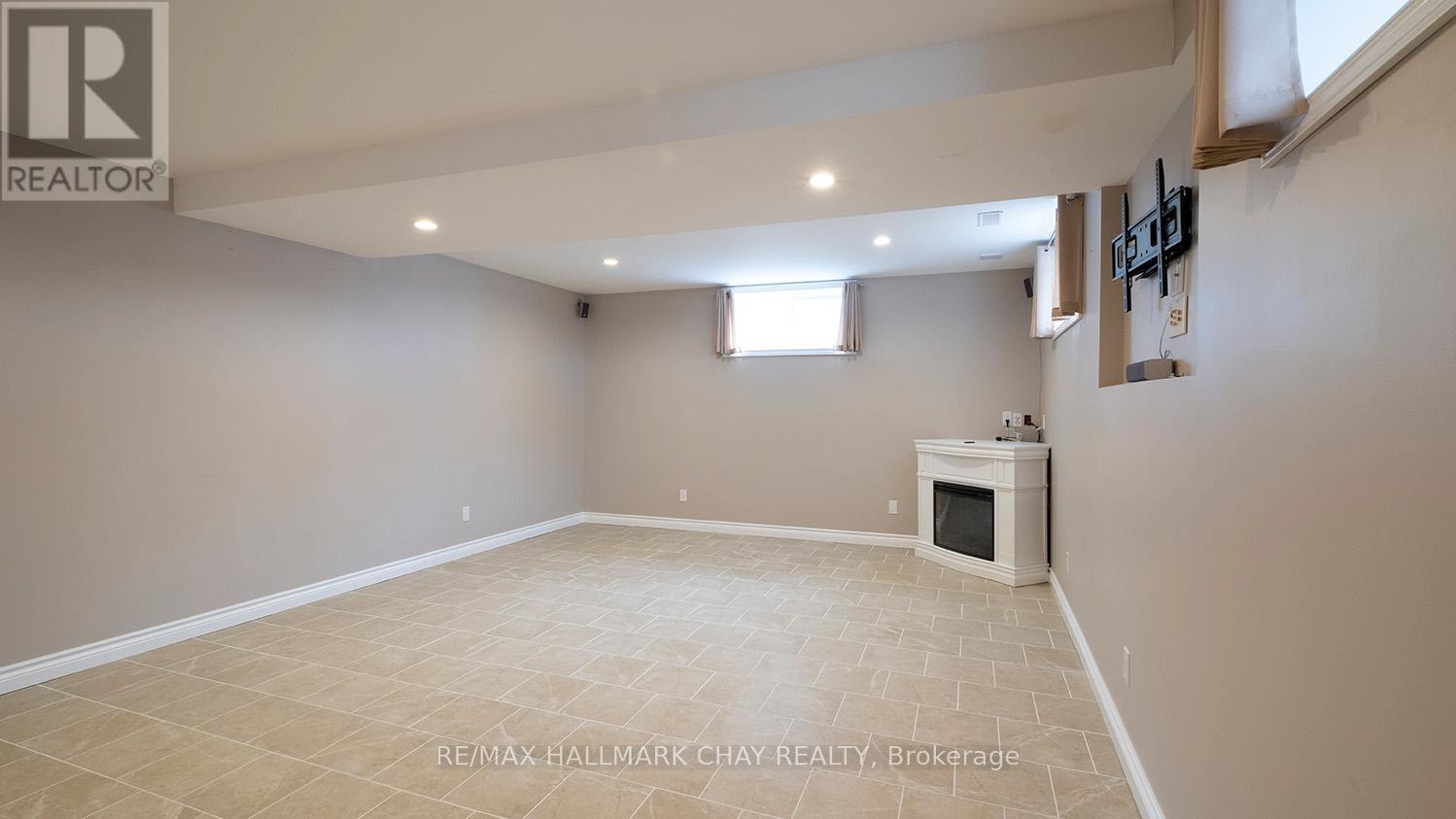 24518 Mccowan Road, Georgina, Ontario  L0E 1R0 - Photo 36 - N12937912