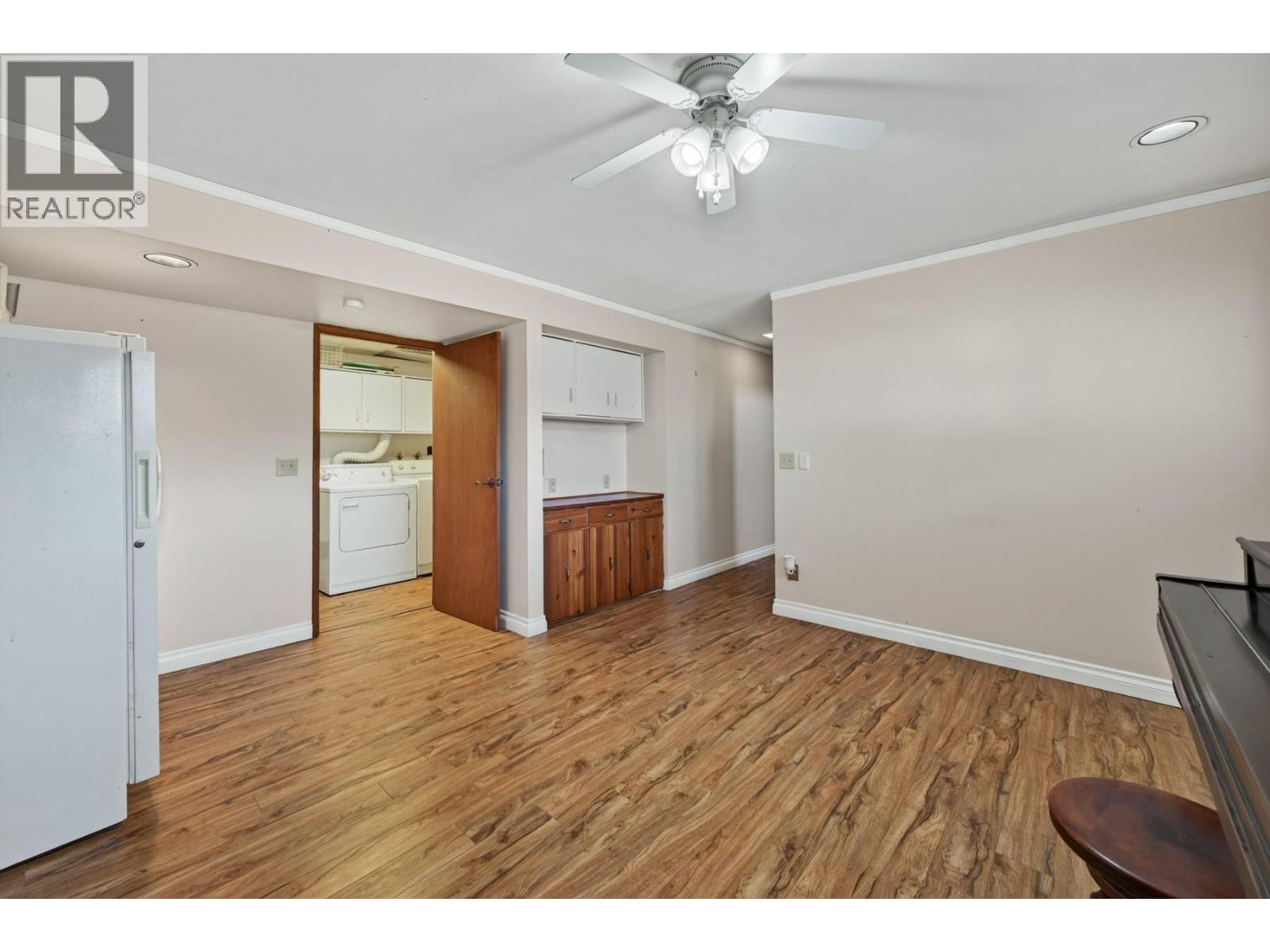 686 Sicamore Drive, Kamloops, British Columbia  V2B 6R5 - Photo 18 - 10398002