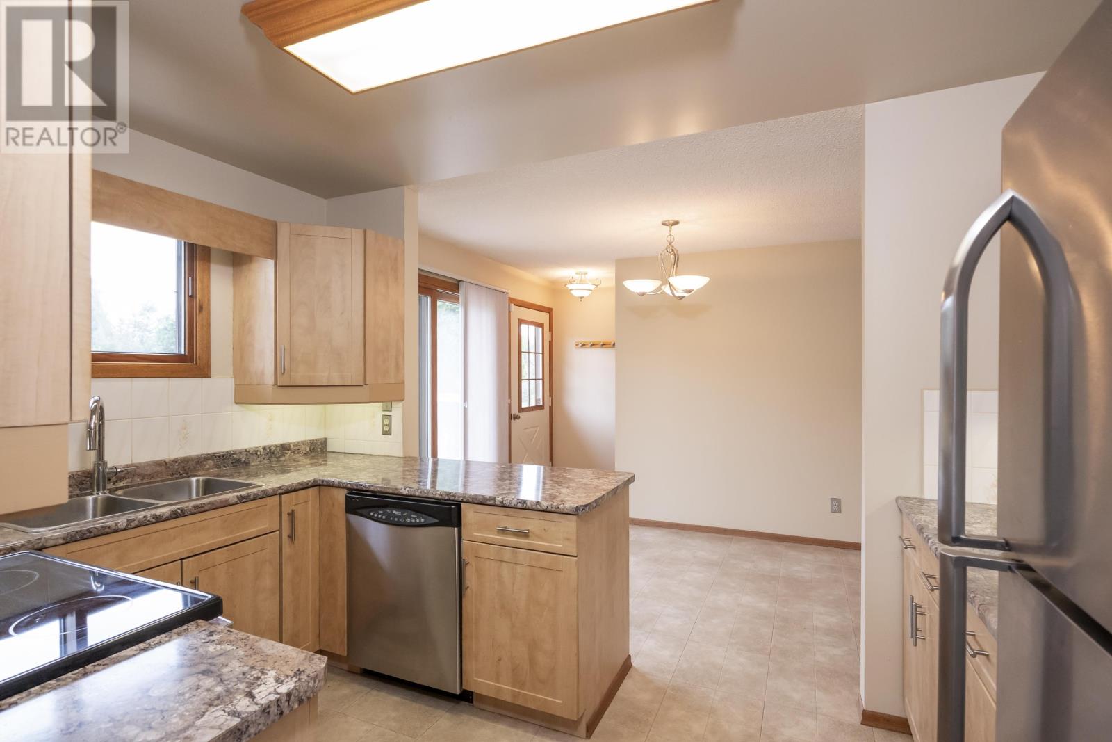 1030 Brookview Pl, Thunder Bay, Ontario  P7J 1B2 - Photo 15 - TB2602269