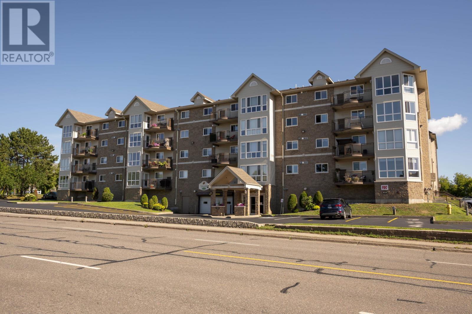 101 - 620 Red River RD, Thunder Bay, Ontario