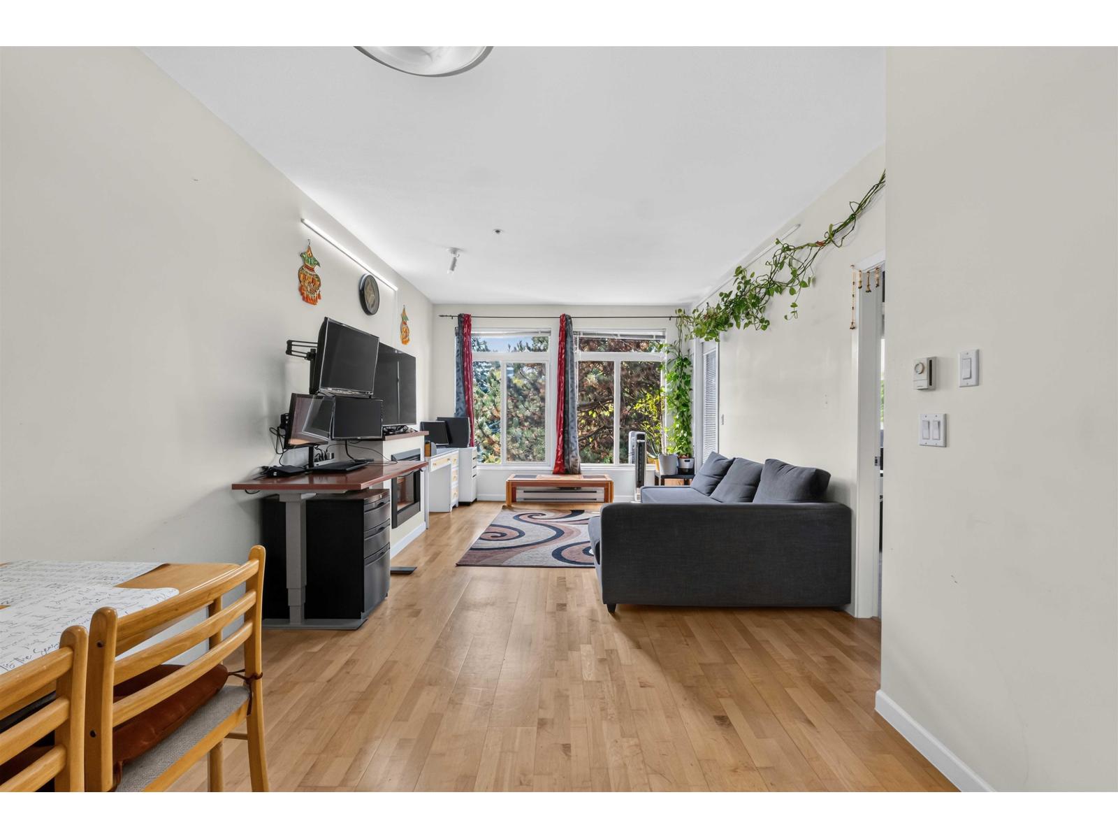 312 15380 102a Avenue, Surrey, British Columbia V3R 0B3 - Photo 16 - R3156196