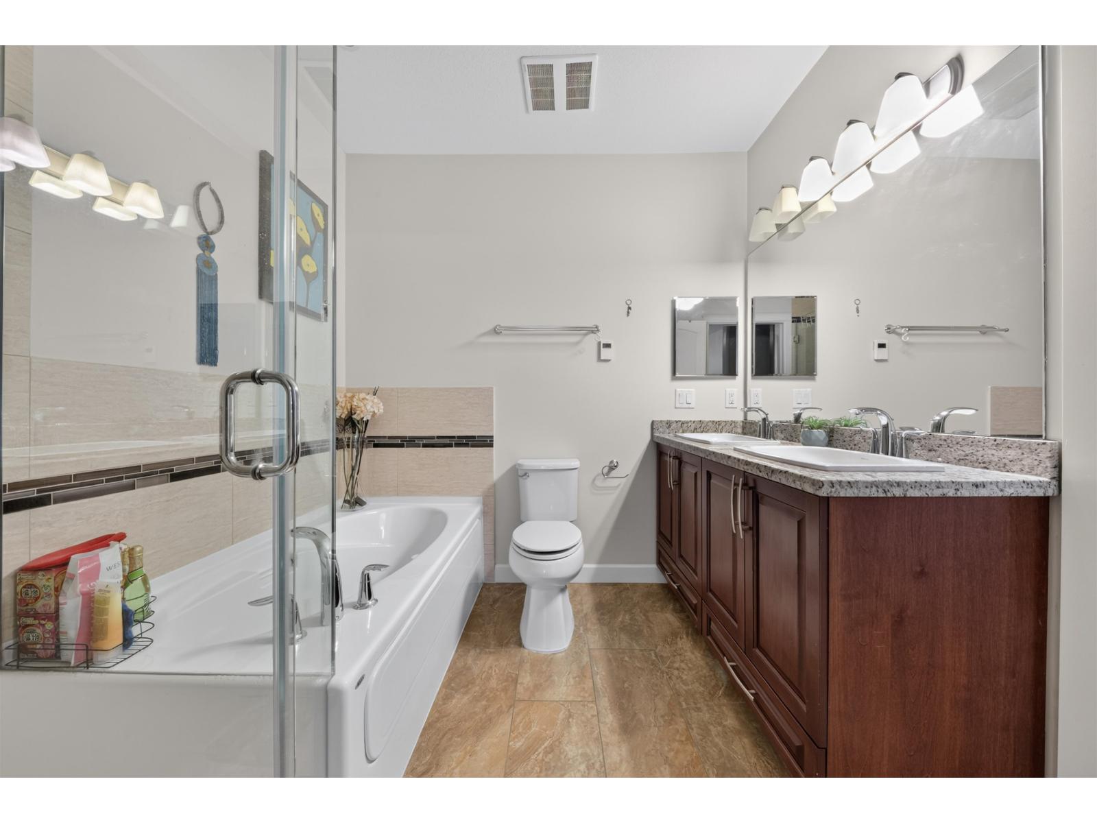 301 8067 207 Street, Langley, British Columbia  V2Y 0N9 - Photo 24 - R3156362
