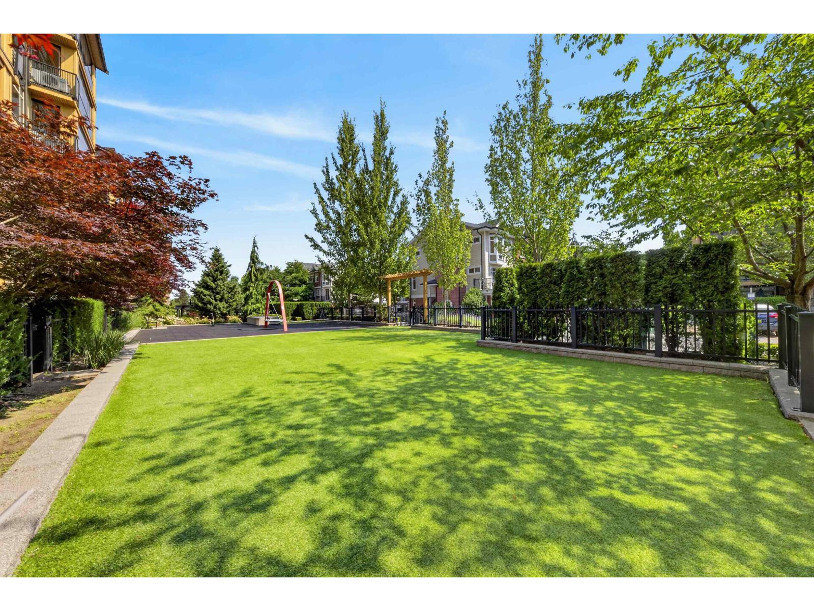 301 8067 207 Street, Langley, British Columbia  V2Y 0N9 - Photo 5 - R3156362