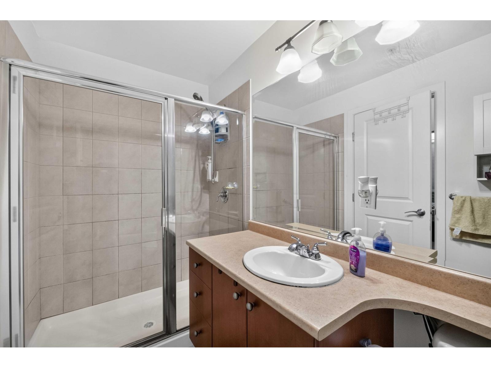 312 15380 102a Avenue, Surrey, British Columbia V3R 0B3 - Photo 30 - R3156196