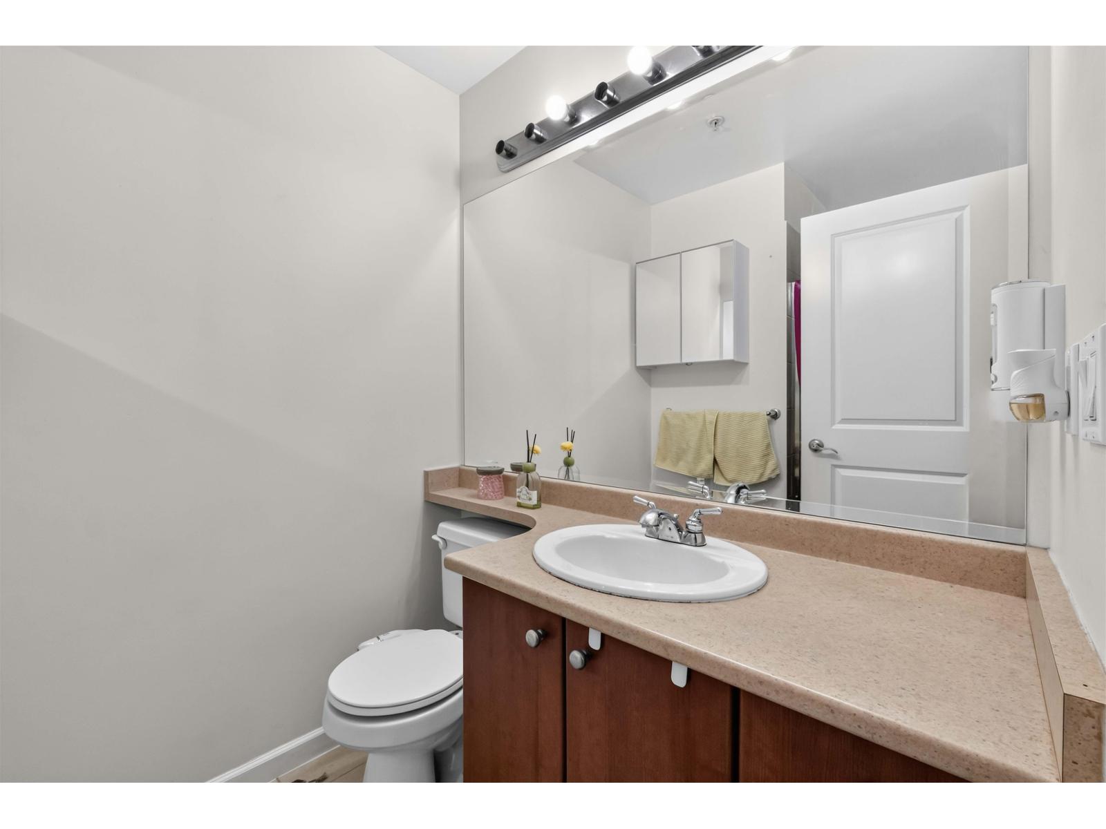 312 15380 102a Avenue, Surrey, British Columbia V3R 0B3 - Photo 29 - R3156196