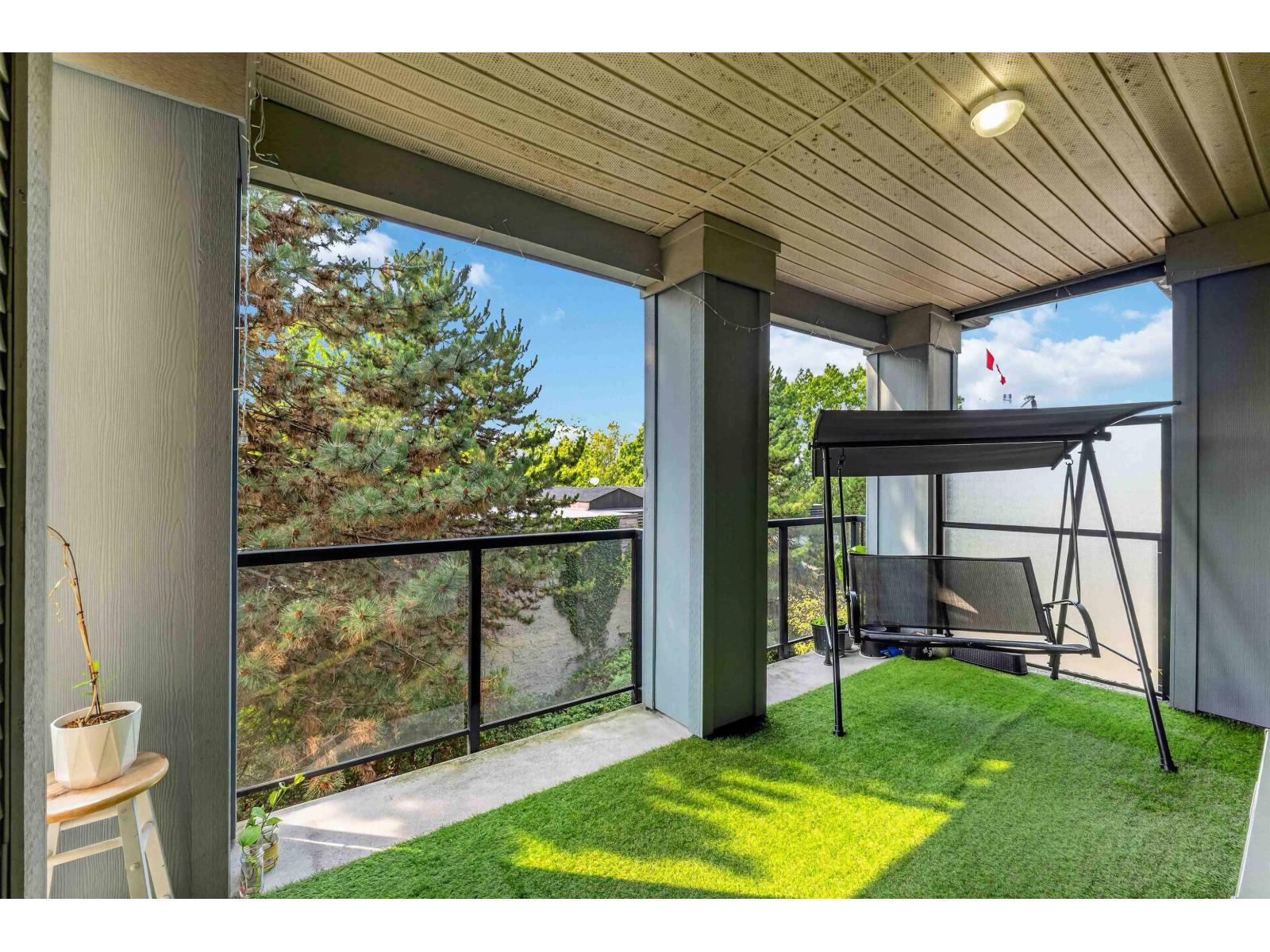312 15380 102a Avenue, Surrey, British Columbia V3R 0B3 - Photo 34 - R3156196