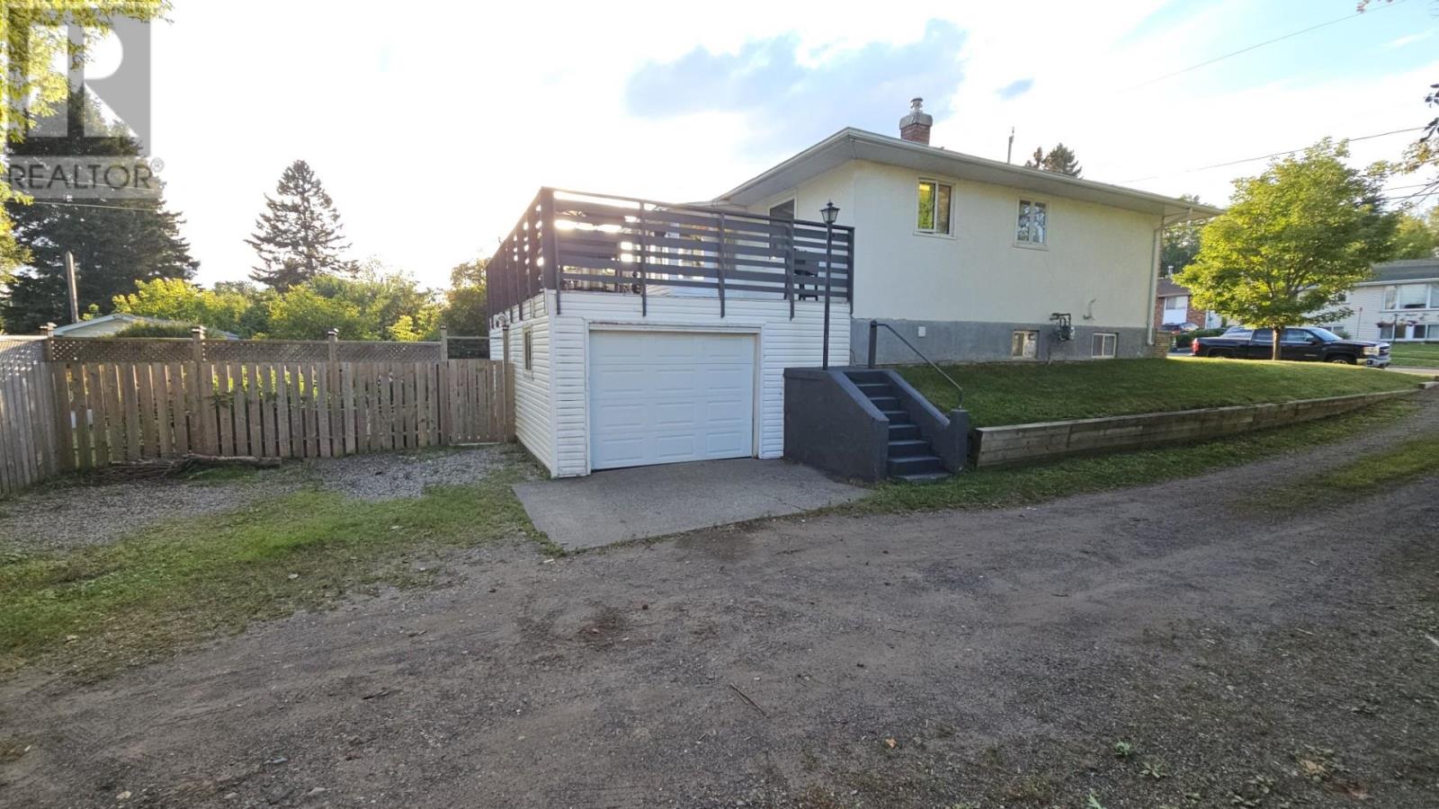 403 Arundel St, Thunder Bay, Ontario  P7A 1L6 - Photo 4 - TB2602305