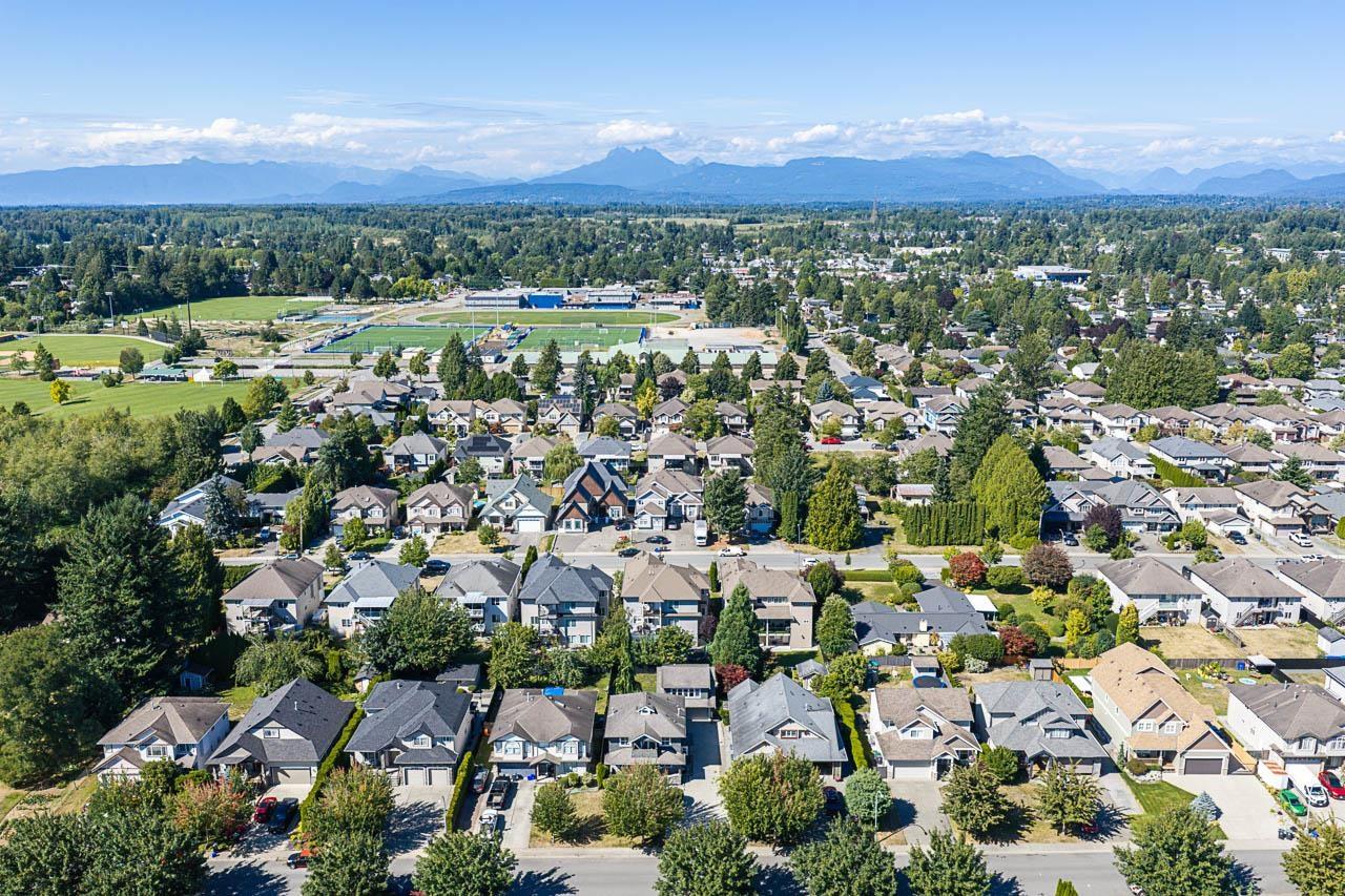 26865 25a Avenue, Langley, British Columbia  V4W 4A2 - Photo 38 - R3156168
