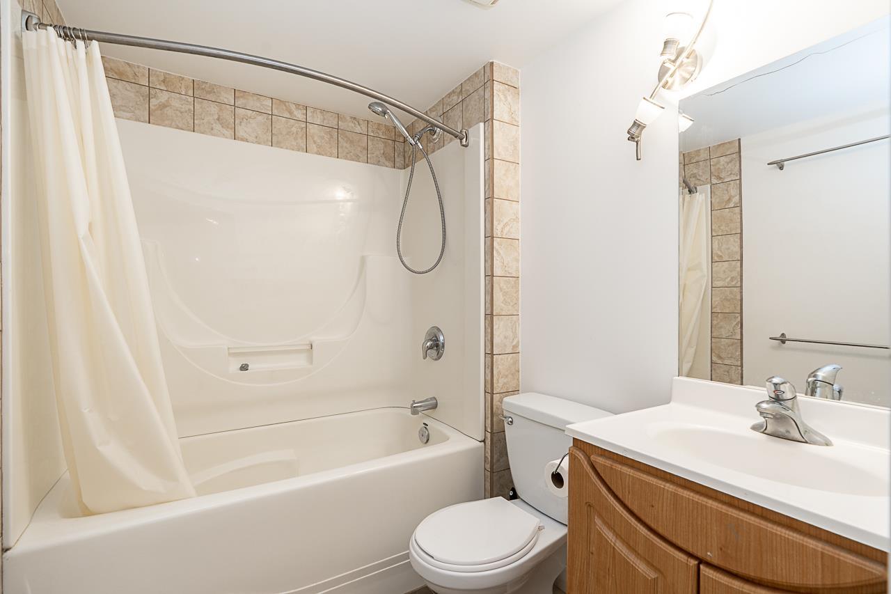 26865 25a Avenue, Langley, British Columbia  V4W 4A2 - Photo 27 - R3156168