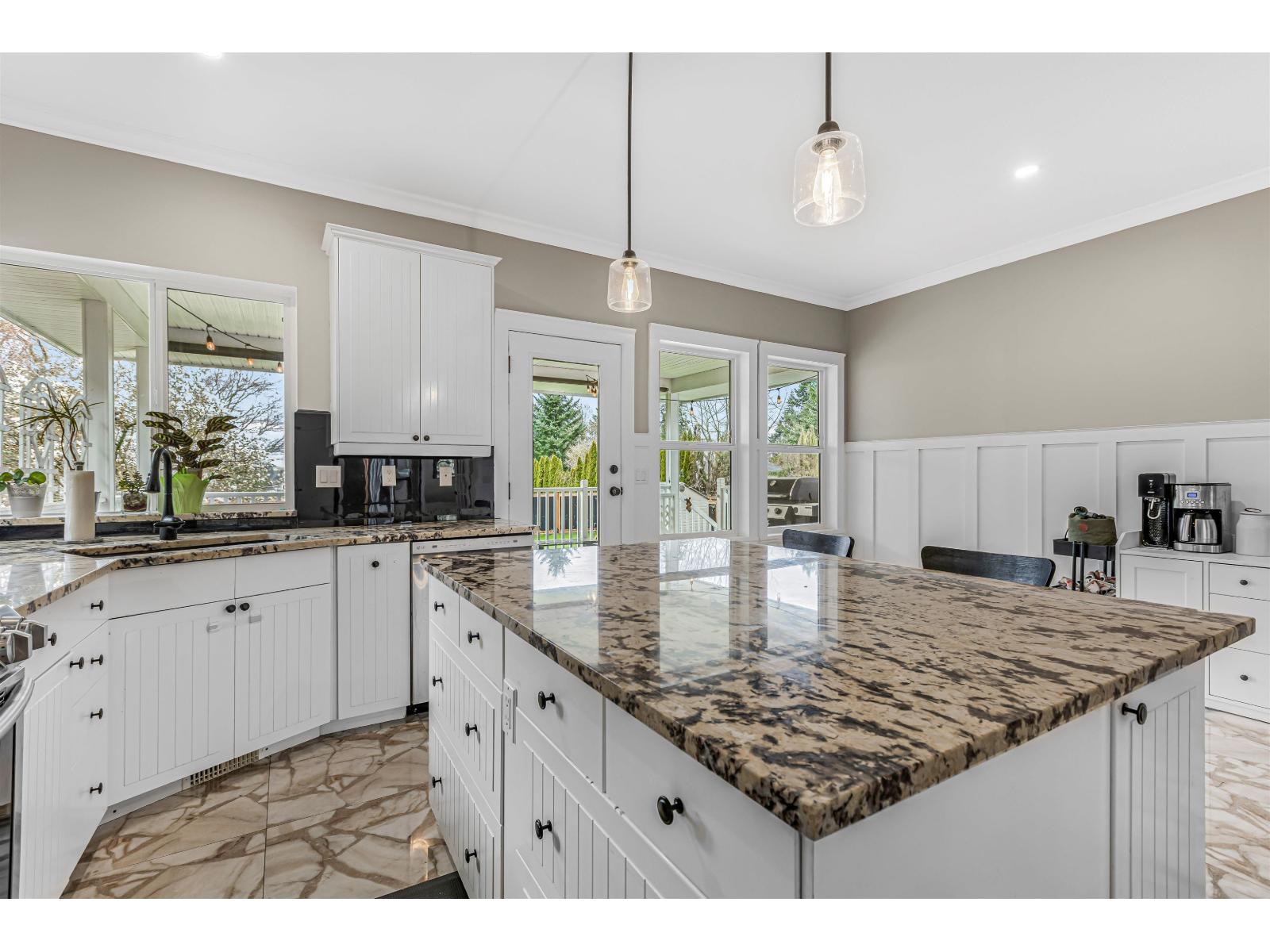 2755 Bernadotte Street, Abbotsford, British Columbia V4X 1H4 - Photo 12 - R3156349