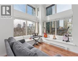 301 5000 IMPERIAL STREET, Burnaby, British Columbia