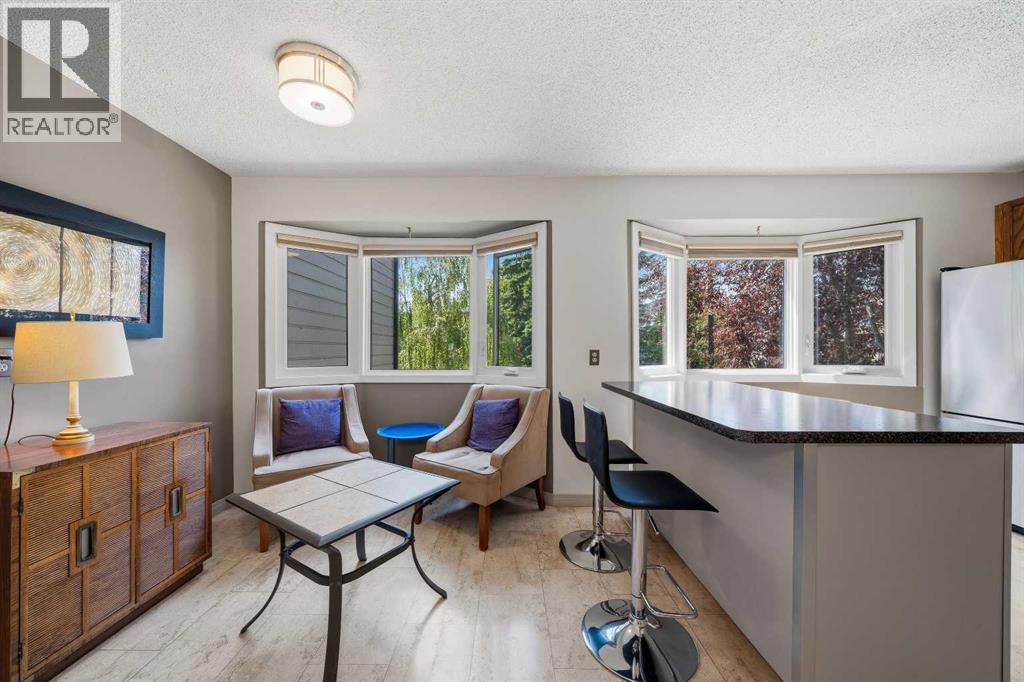 104, 23 Glamis Drive SW, Calgary, Alberta  T3E 6S3 - Photo 8 - A2330242